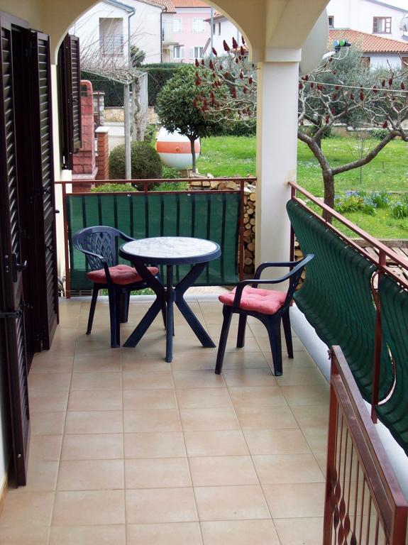 Apartment Monfiorenzo 11 روفينج المظهر الخارجي الصورة