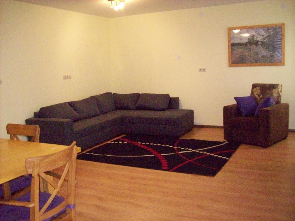 Apartment Monfiorenzo 11 روفينج المظهر الخارجي الصورة